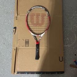 Wilson Steam 99LS tennis racquet