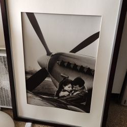Picture Frame With Pic