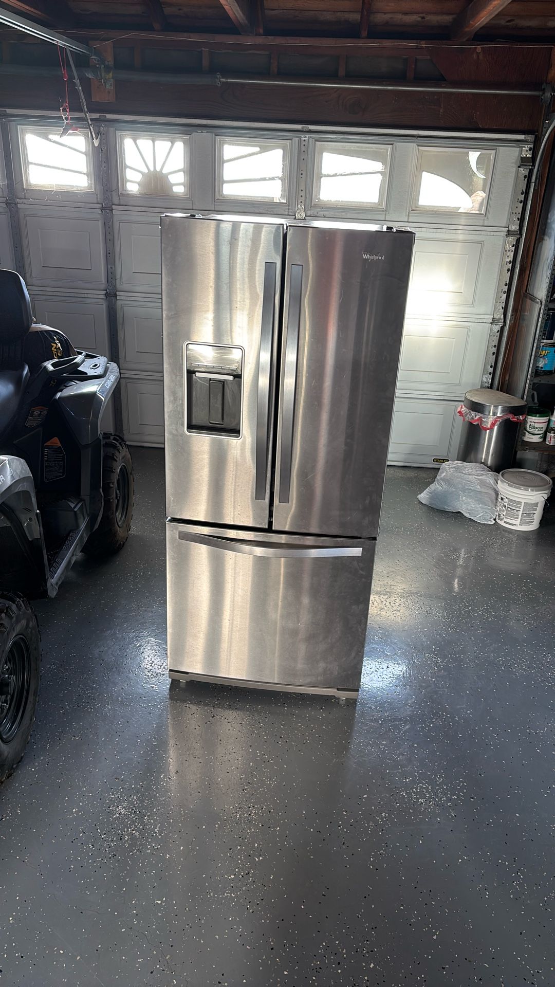 Refrigerator 