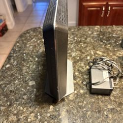 Netgear AC1900 Modem/router 