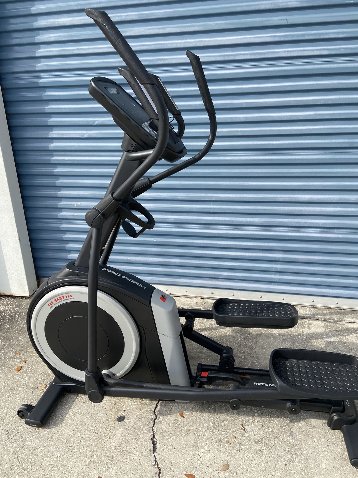 Pro Form Elliptical Cross Trainer