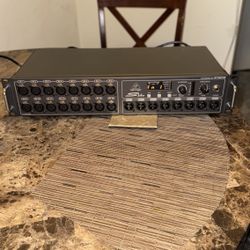Behringer S16 Digital Stage Box