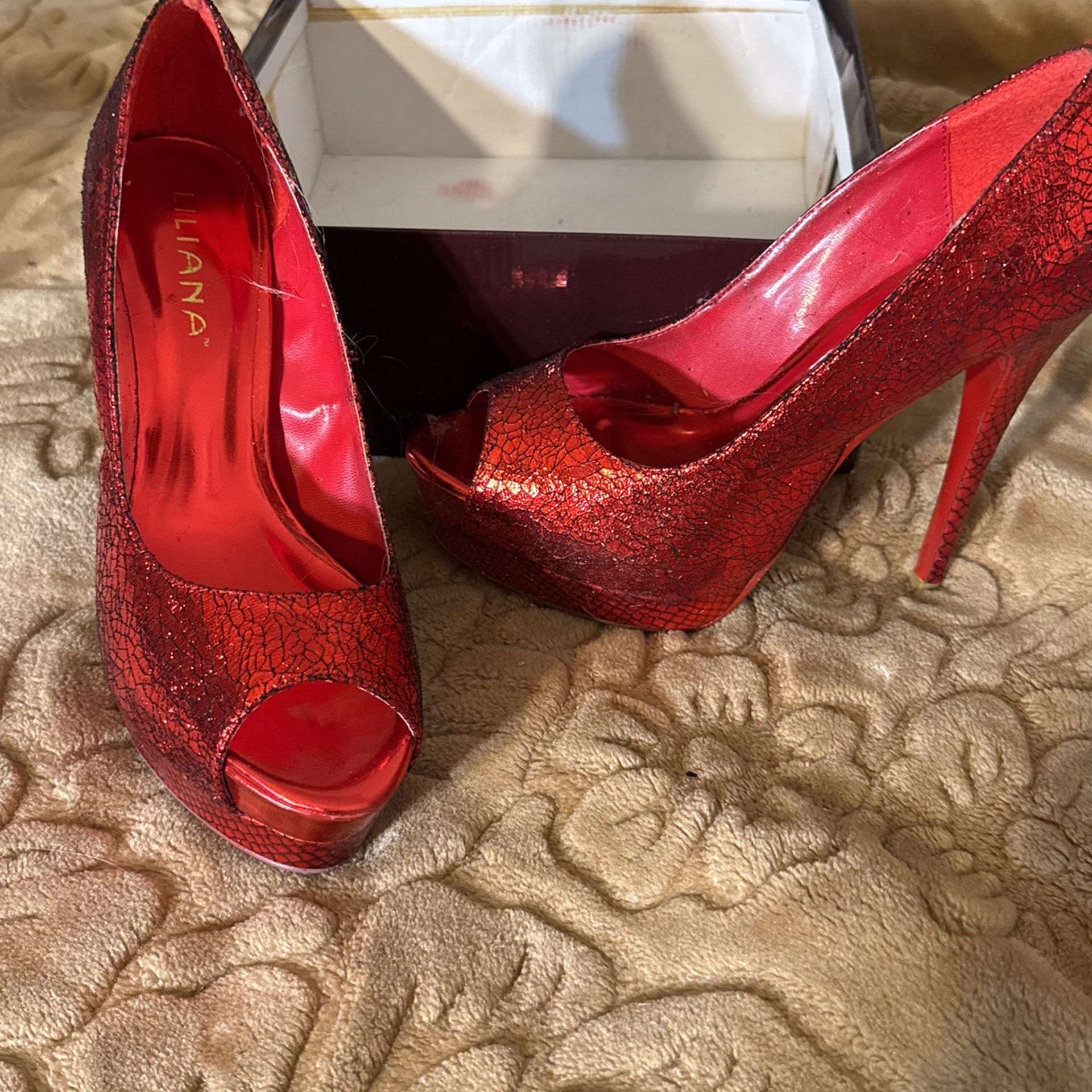 Stilettos Red Metallic Peep Toe Size 8
