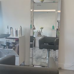 3 Mirrors