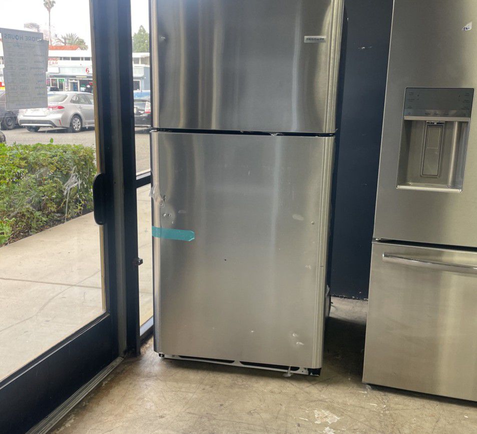 Frigidaire Stainless Steel With Top Freezer