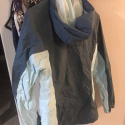 Women’s Columbia Rain Jacket 