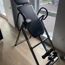 Innova Inversion Table