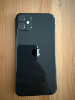 BLACK APPLE IPHONE 11