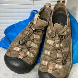 Keen Men’s steel toe work, hiking shoes tan Keen Men’s Steel Toe Work Hiking utility men steel toe work, hiking shoes tan