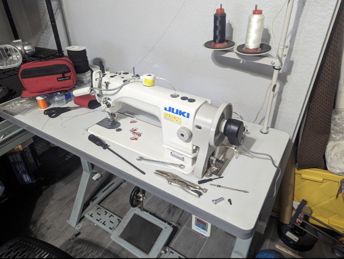 Juki DU1181N Walking Foot Sewing Machine 