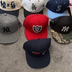 SNAPBACK HATS 