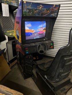 Cruising USA sit down game with working monitor and no boards