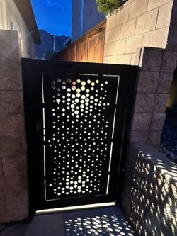 Gate