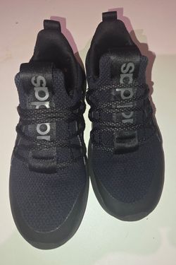 Kids Black Adidas Cloudfoam(used) size 1