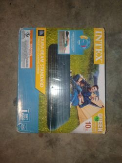 Intex Queen Dura-Beam Standard