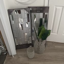 Sold As A Set (cash only)