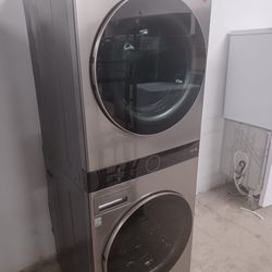 lg in. washtower laundry center washer dryer