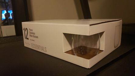 Martha Stewart Essentials 12-Pc. Stemless Wine Glasses Set for Sale in  Phoenix, AZ - OfferUp