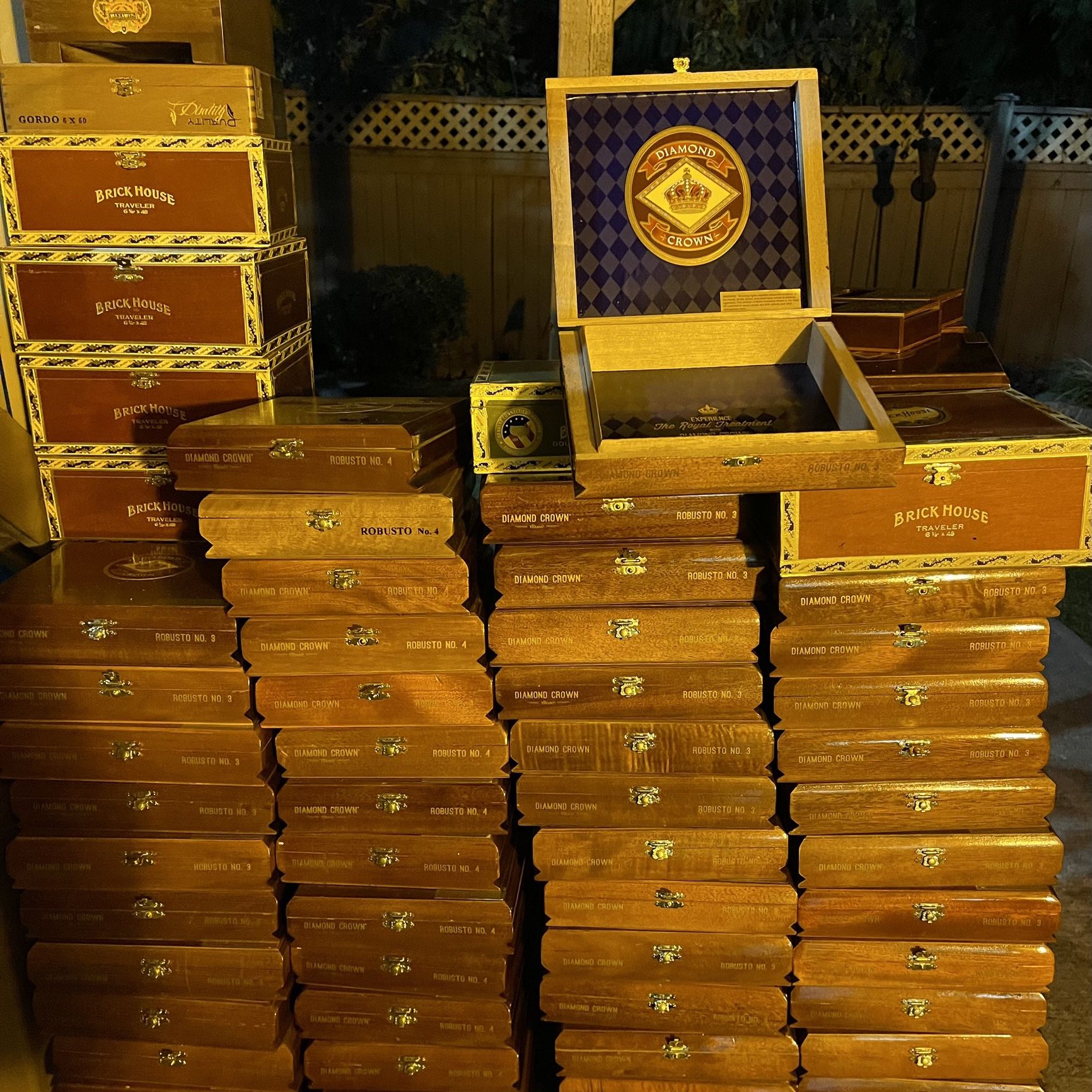 Cigar Boxes / Nice Empty Cases