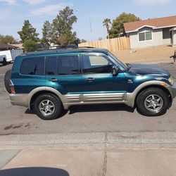 2001 Mitsubishi Montero