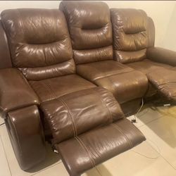 Triple-recliner Sofa