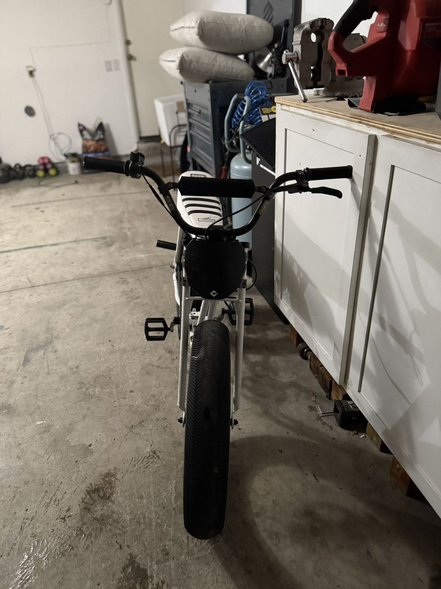 Super 73 Z1