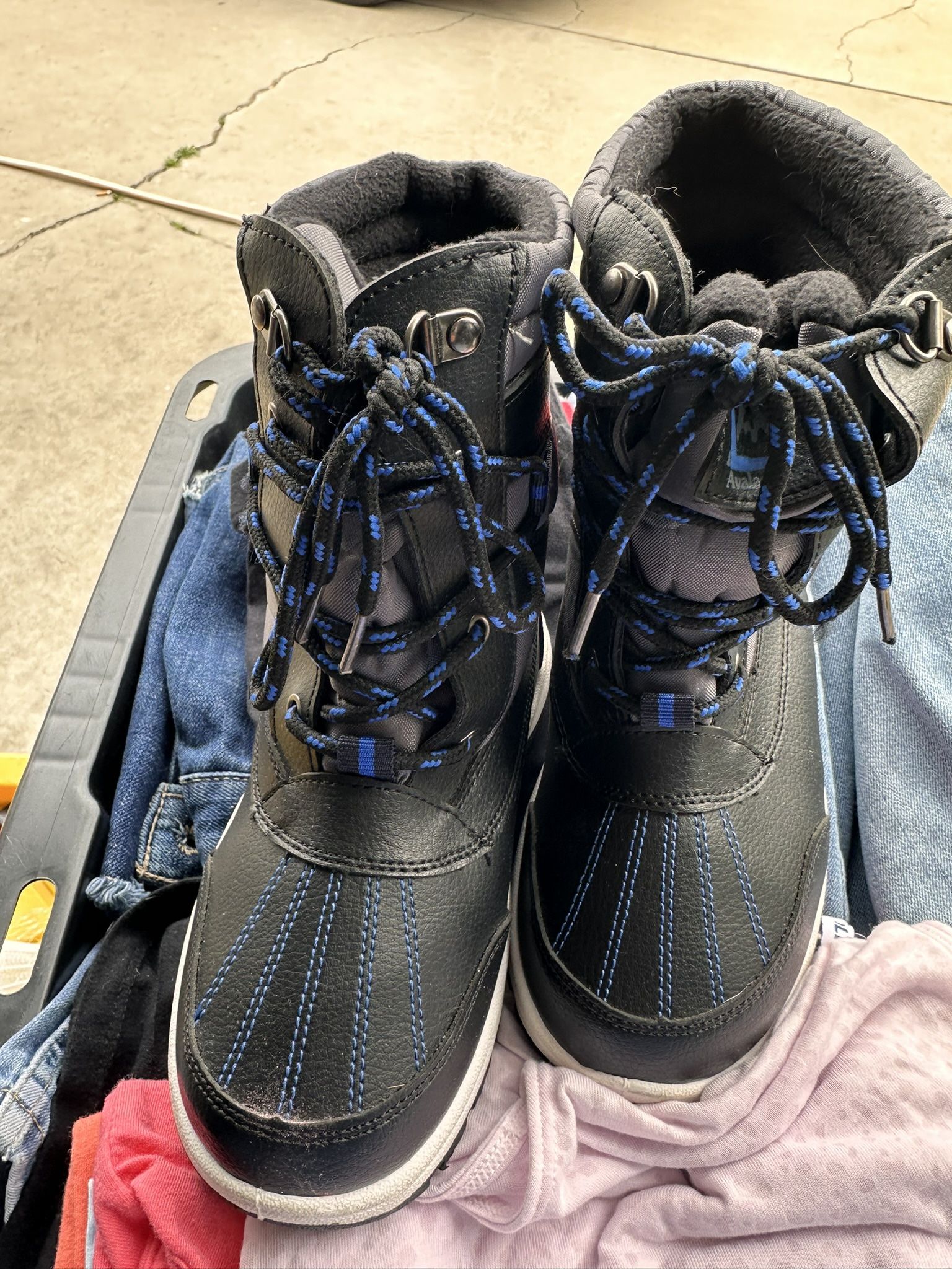 Avalanche Snow Boots