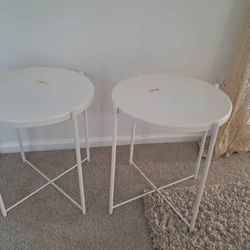 Set of 2 Modern White Round Side Tables - Minimalist Style