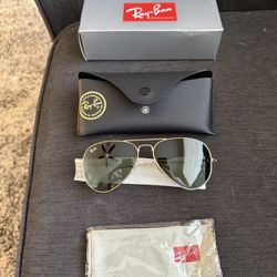 Ray Ban Aviator Sunglasses