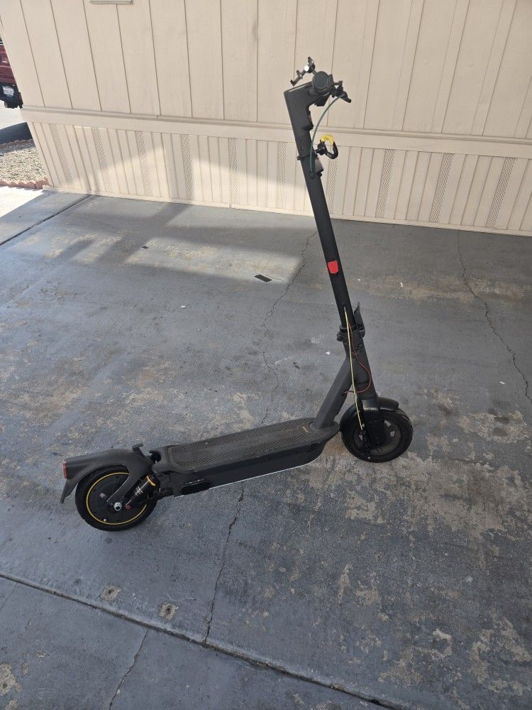 Segway Max G2 (Parts)