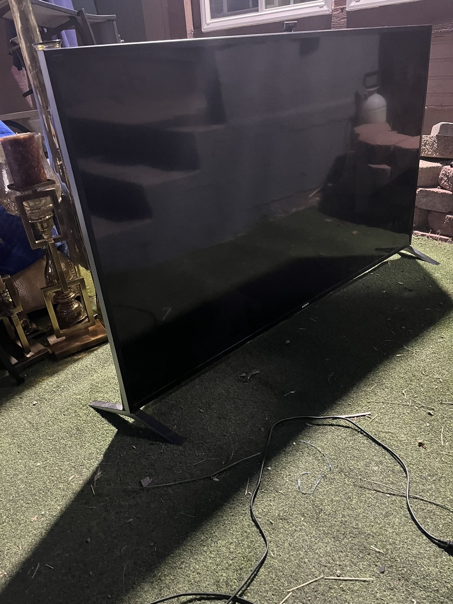 70 “ Sony Tv