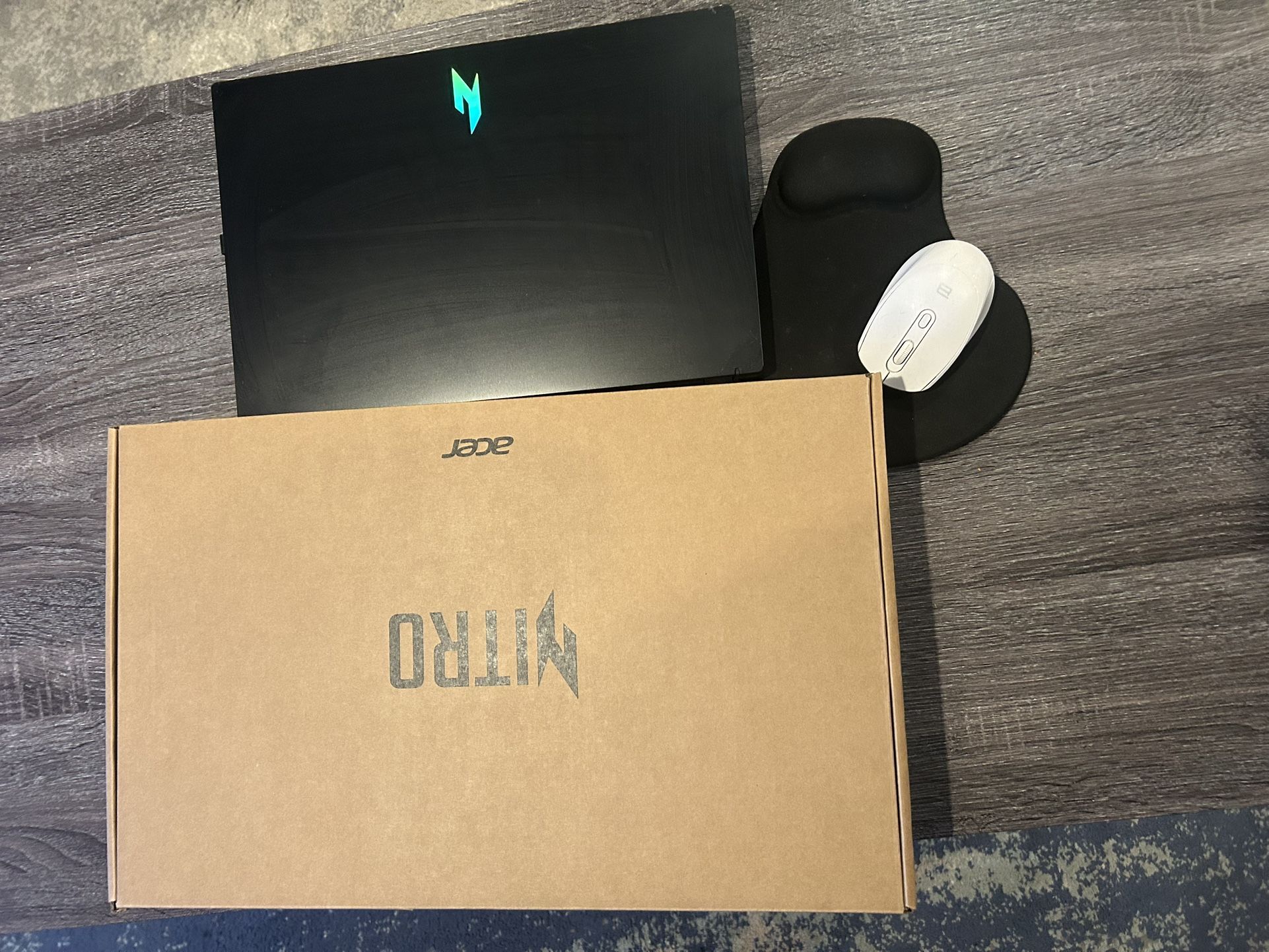 Gaming Laptop (Acer Nitro V 15)