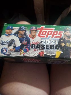 Baseball cards complete set