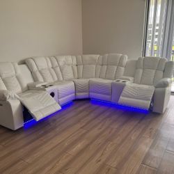 Brand New Power Reclining Sectional Sofa / Sofa Seccional Reclinable Nuevo a Estrenar … Fast 🚚
