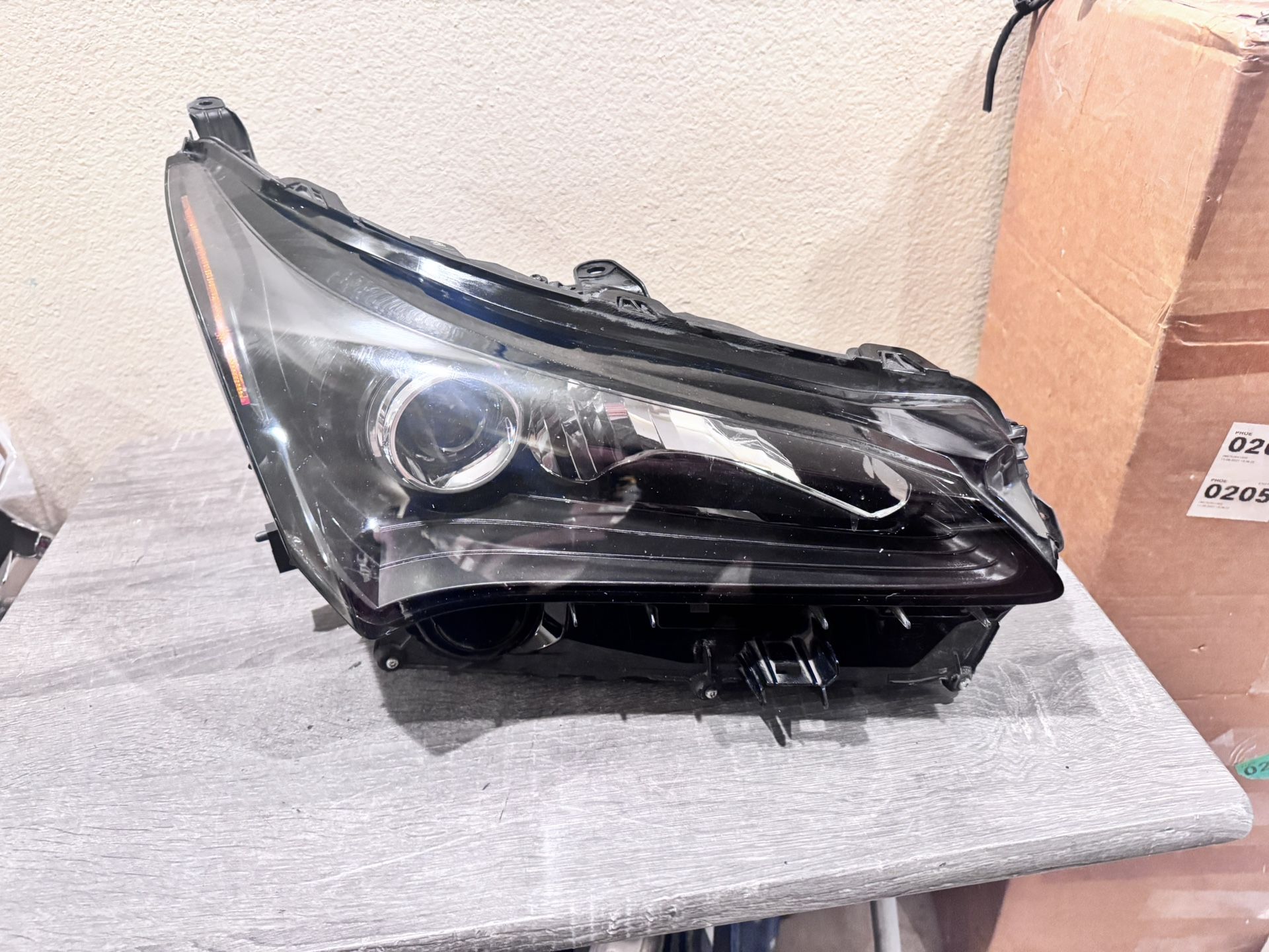 2018 To 2021 LEXUS NX RH HEADLIGHT
