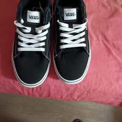 Brand NEW 7Y VANS