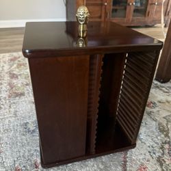 The Bombay Company spinning CD holder 