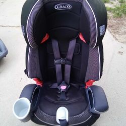 Graco Booster Car Seat 