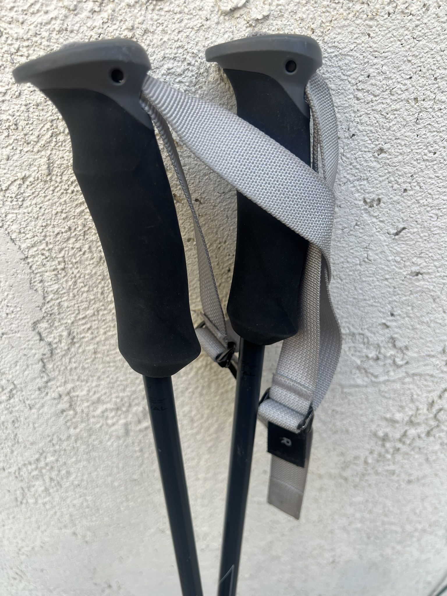 Mideival Ski Poles Set Large 45” long good condition