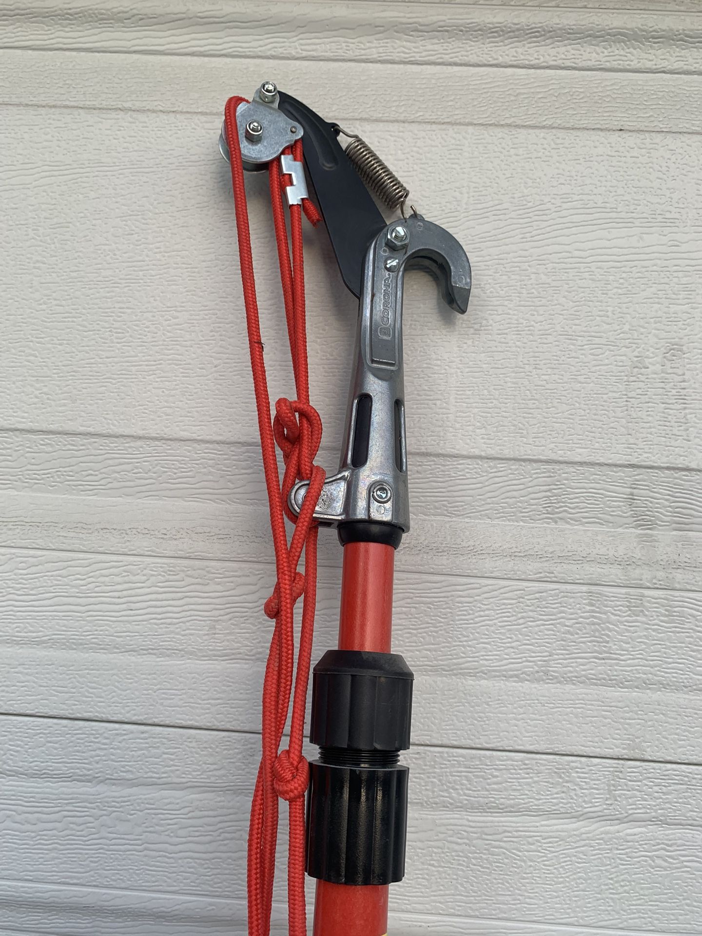 Tree Pruner Tool Lightweight 12 Foot For Sale $45.00