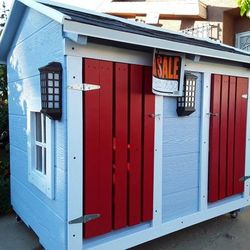 Dog house