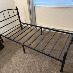 Twin Metal Bed Frame – Sturdy & Modern (Black)