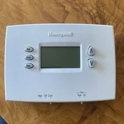 Honeywell Thermostat (Model: TH2110DH1002)