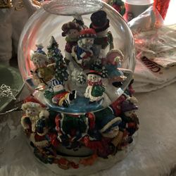 Costco Snow Globe 