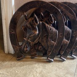 Herraduras De Brinze Y Alumijio Para Su Porton O Cerco O Caballerizas Etc