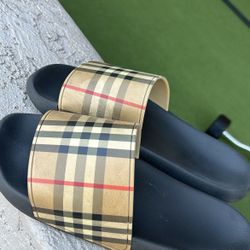 Burberry Slides 