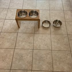 Raised Dog Bowl Feeder