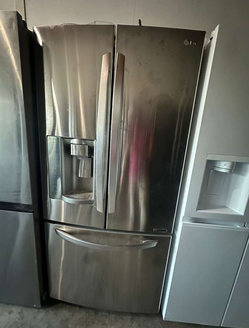 LG French Door Fridge – Stainless, Ice/Water Dispenser