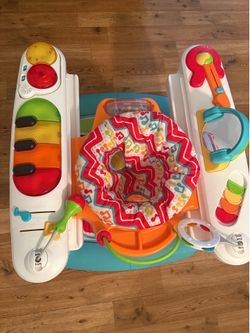 Fisher price 4-1 activity center