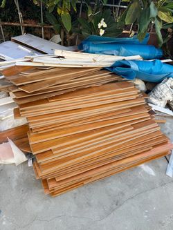 Floor tiles